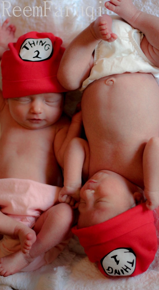 Noah and Molly Newborn Twin Photoshoot (3/6)